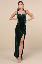 Pristine Luxury Emerald Green Velvet Bustier Maxi Dress